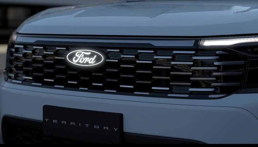Logo phát sáng Ford